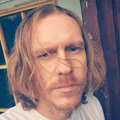 Portrait of Scott Shirley.